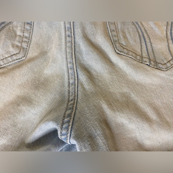 HOLLISTER Jean shorts size 7 - Picture 12 of 14